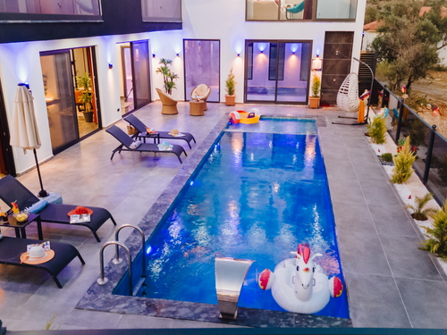 gece - Kasım
| Kaş Kalkan Çavdır’da Muhafazakar ve Lüks Villa Tatili
